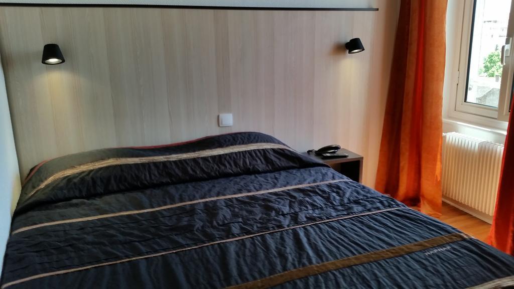 Hotel D'Alsace Villeurbanne Szoba fotó