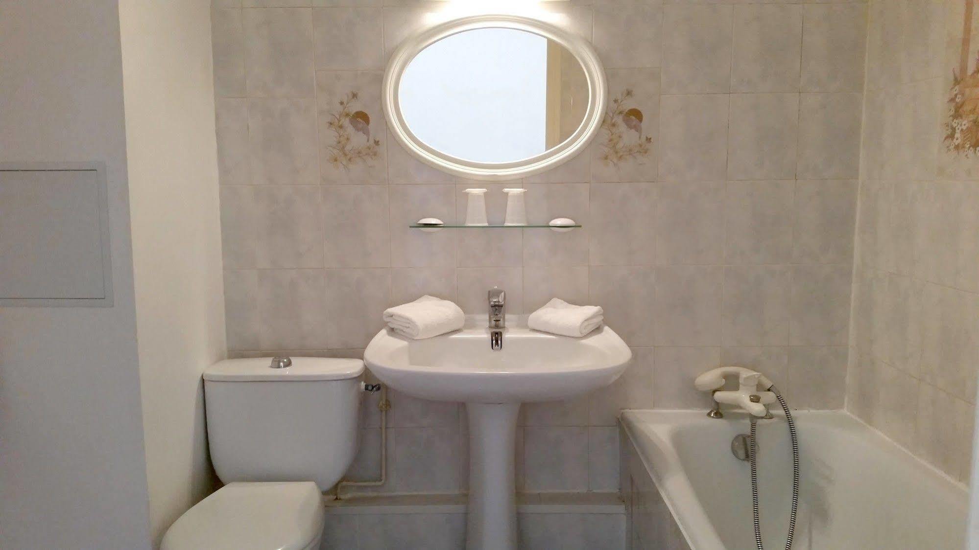 Hotel D'Alsace Villeurbanne Kültér fotó